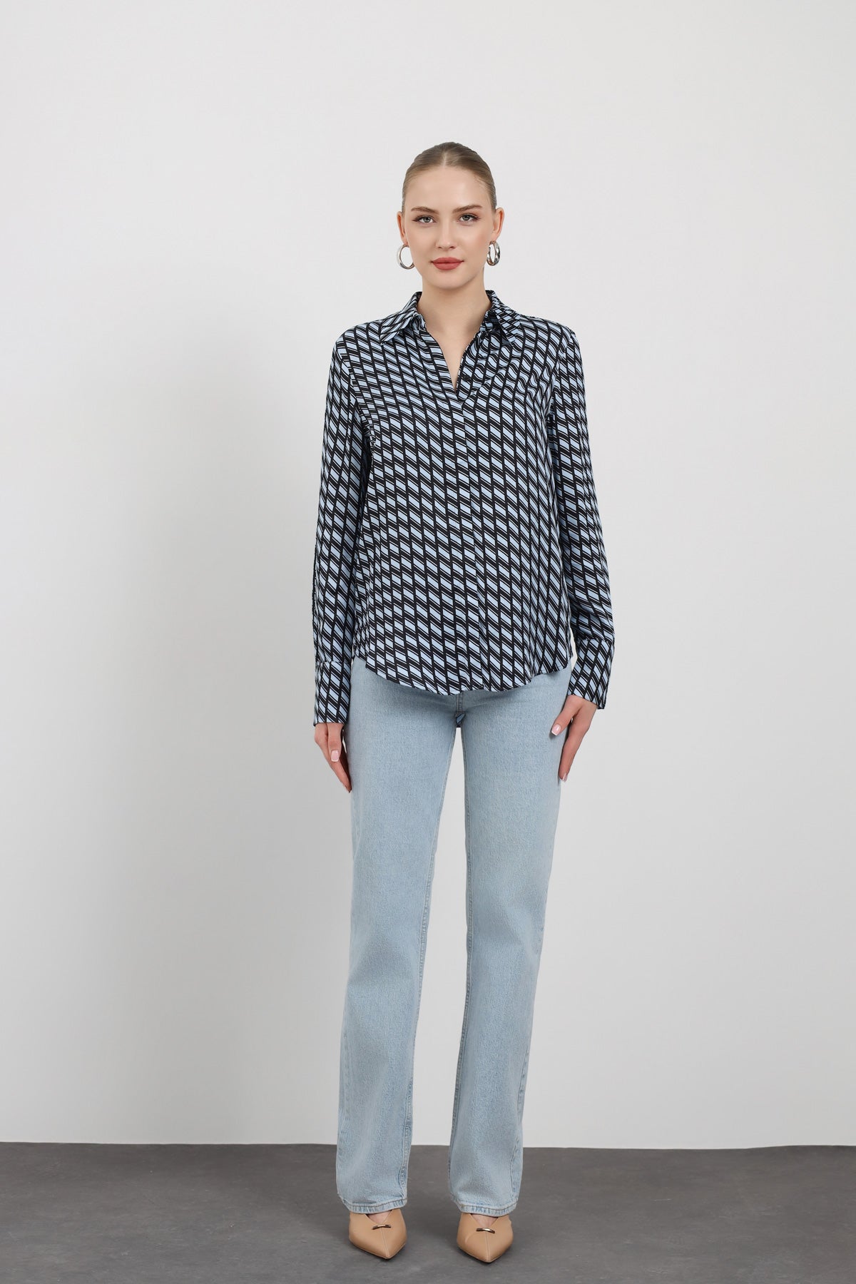 Desenli Kadın Gömlek