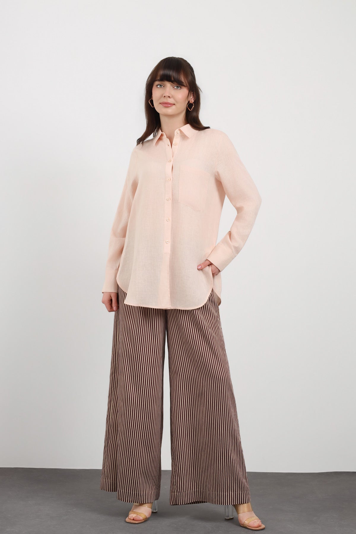 Cep Detaylı Basic Kadın Gömlek