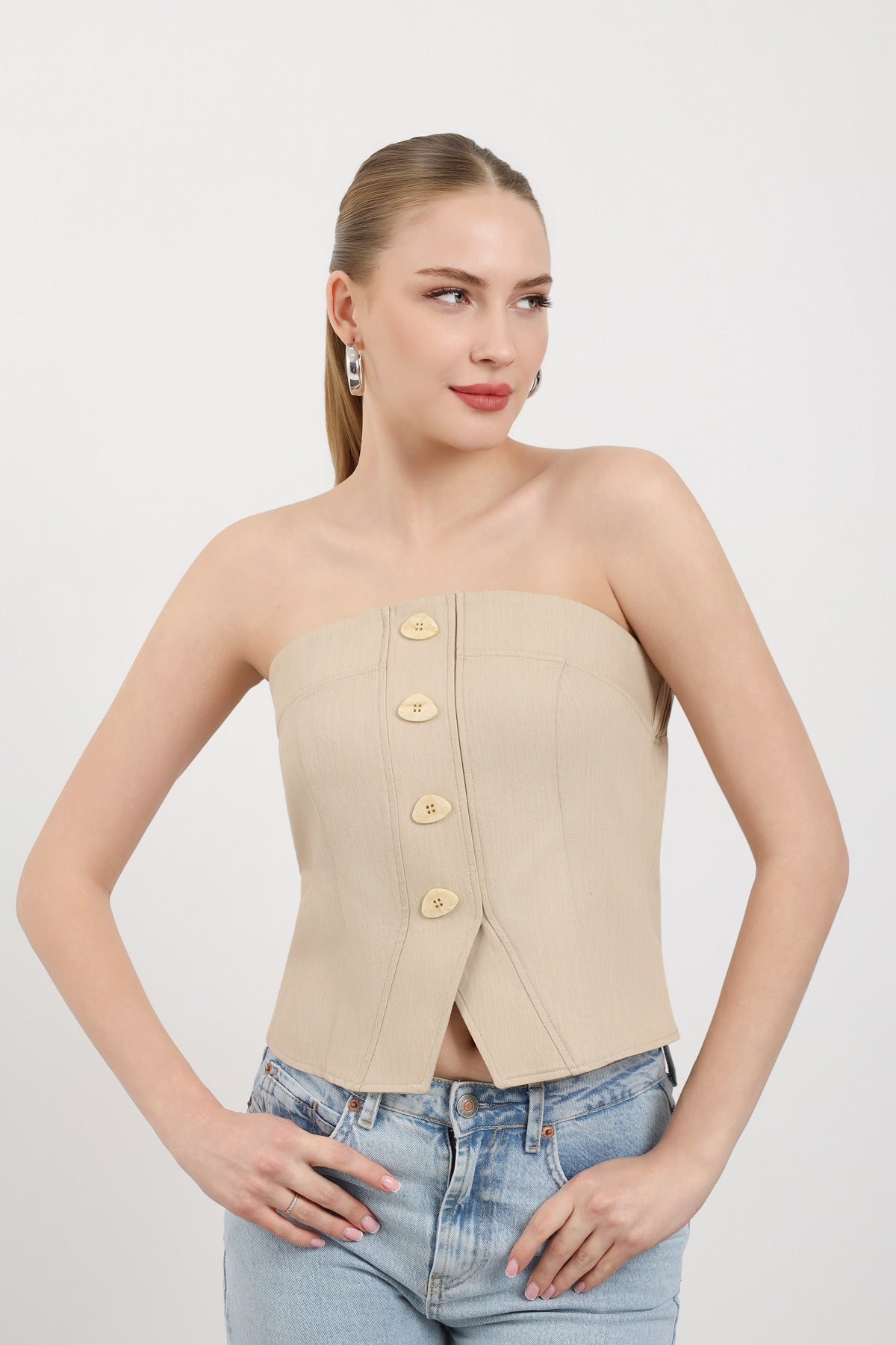 Düğme Detaylı Straplez Bluz