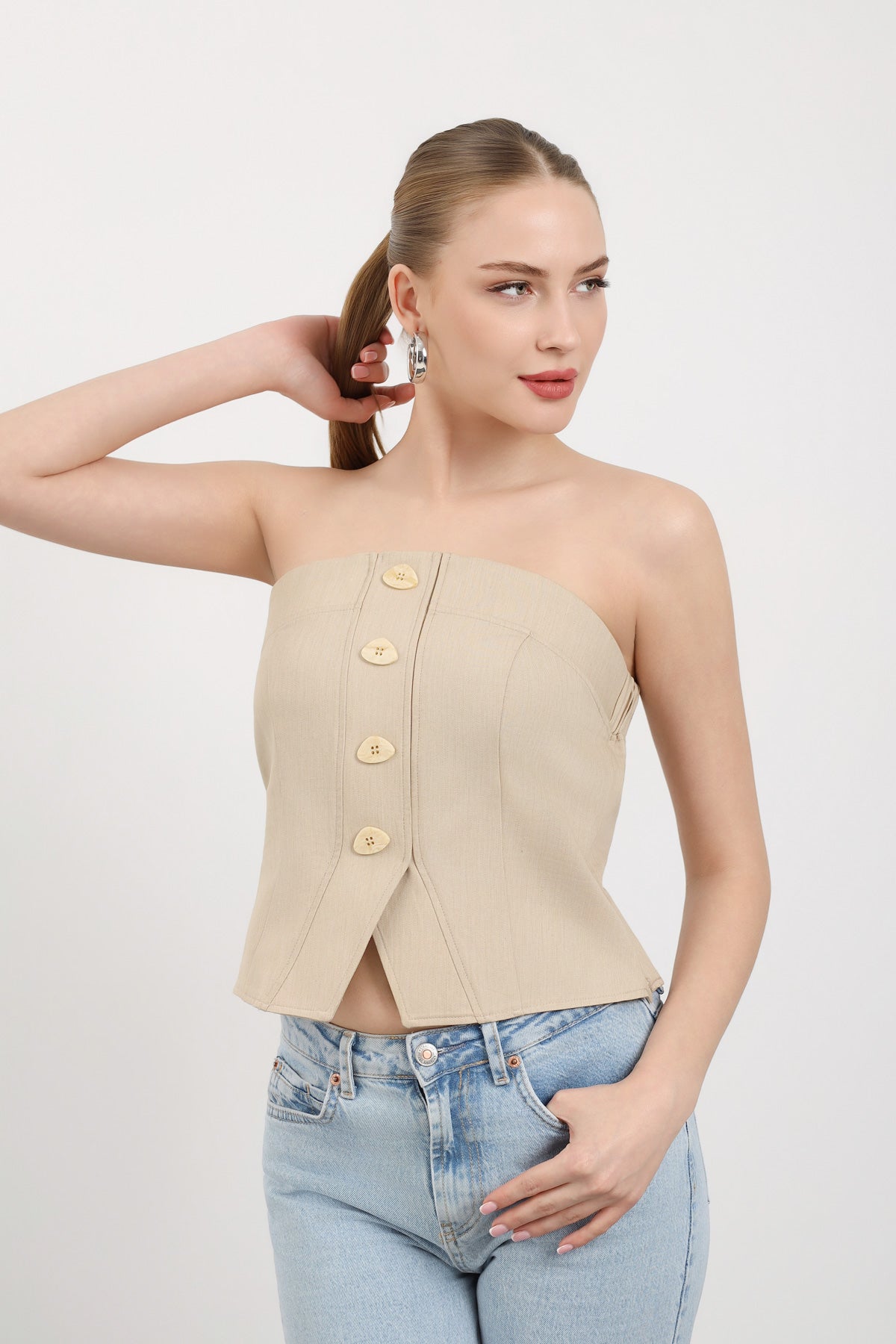 Düğme Detaylı Straplez Bluz