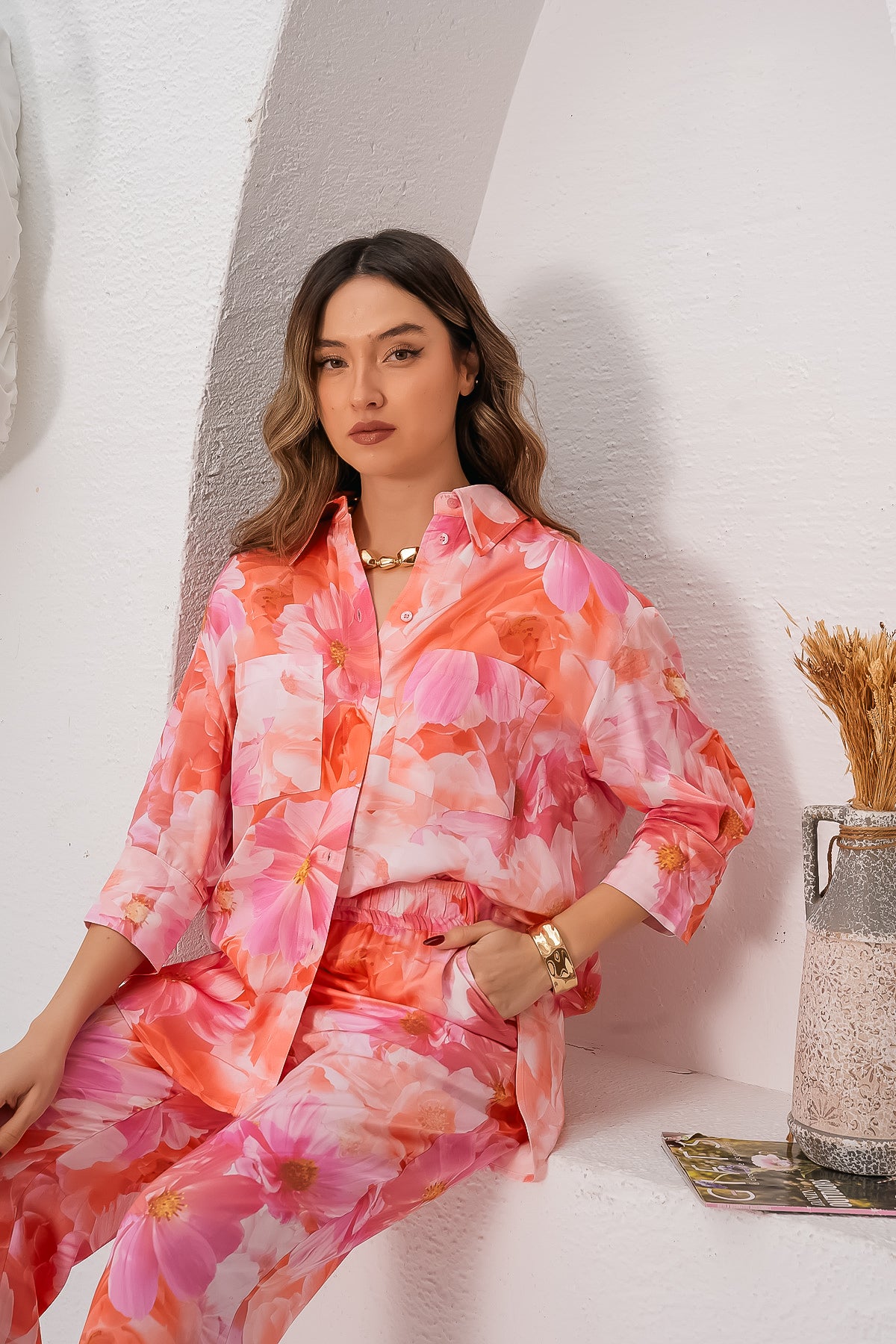 Mercan Çiçek Desenli Oversize Kadın Gömlek