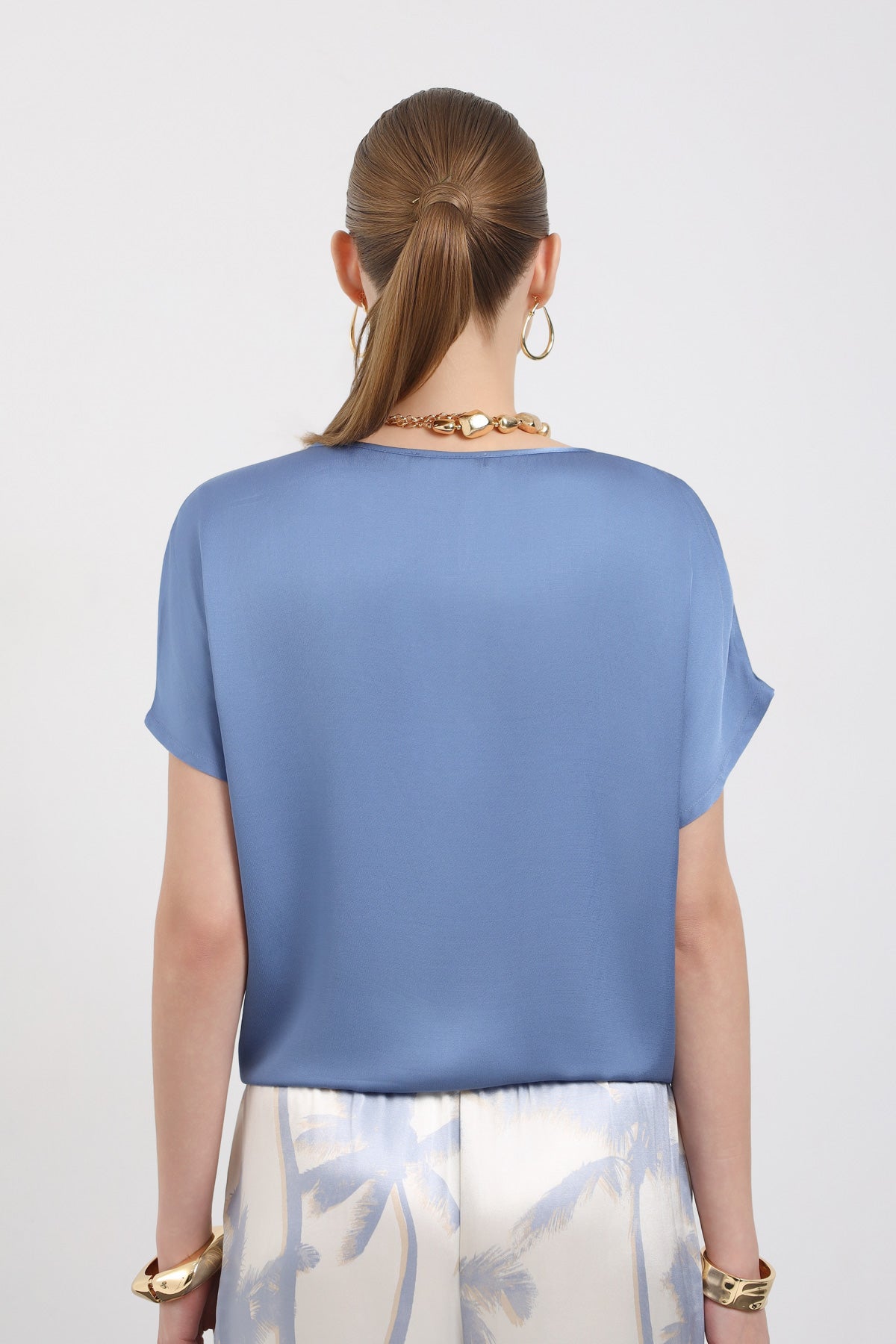 Bağlama Detaylı Minimal Bluz