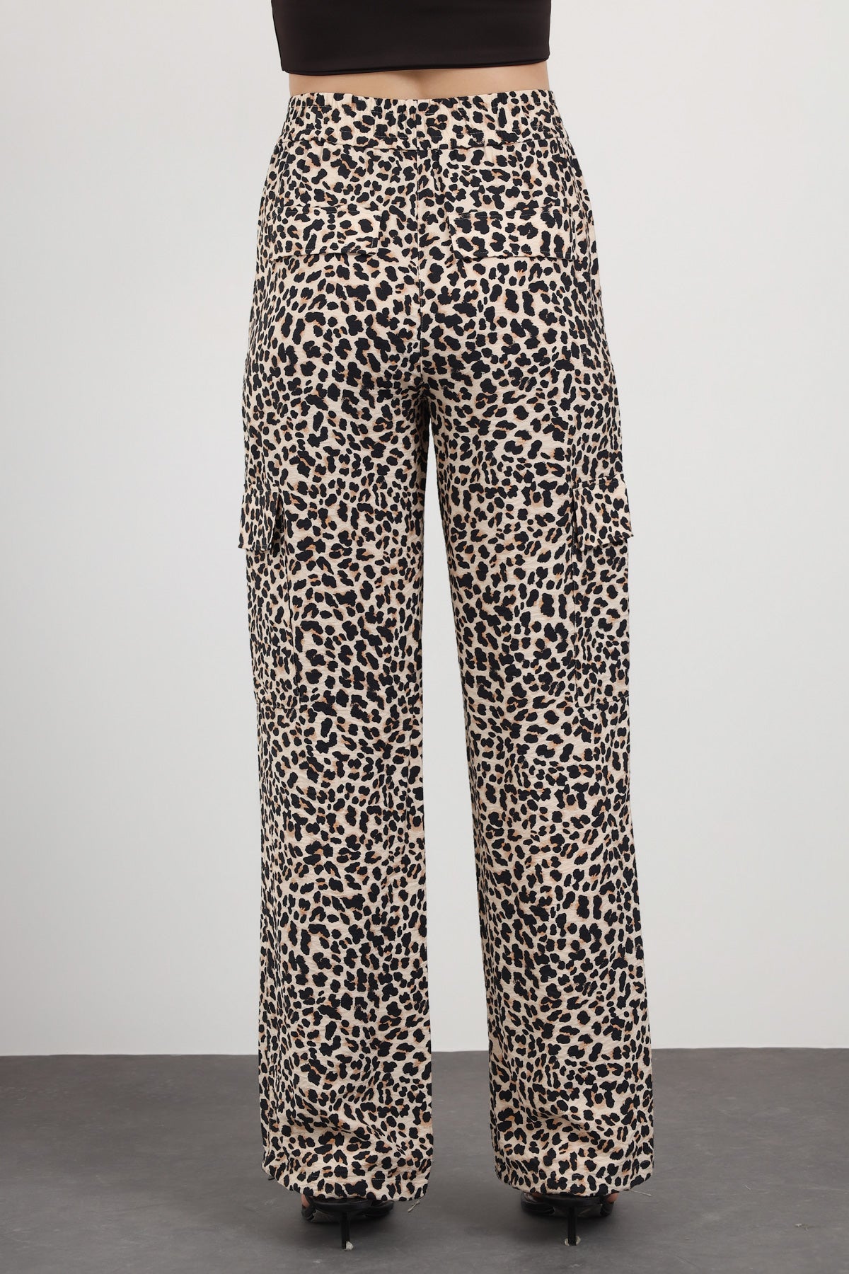 Leopar Desenli Yüksek Bel Bol Paça Pantolon