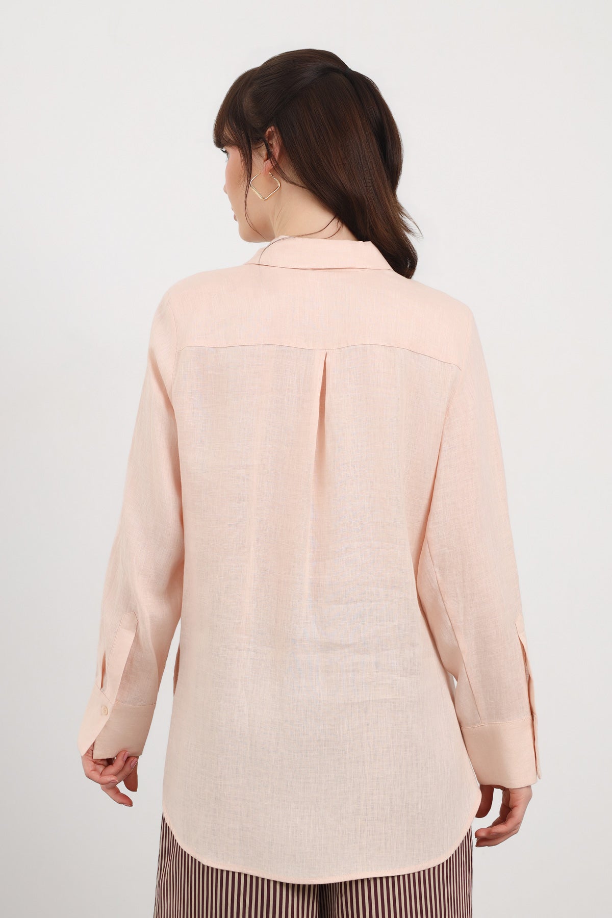 Cep Detaylı Basic Kadın Gömlek