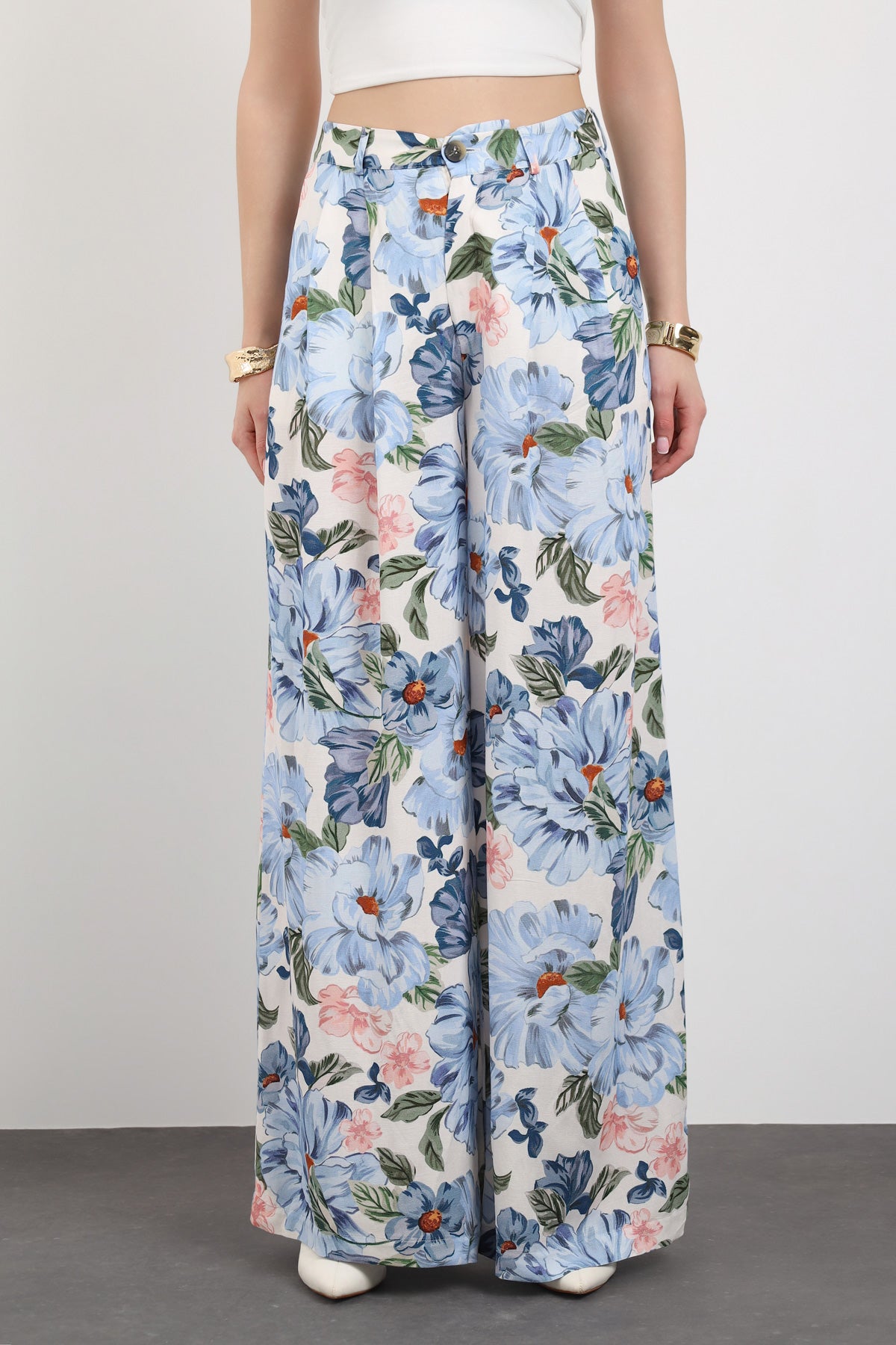 Çiçek Desenli Bol Paça Pantolon