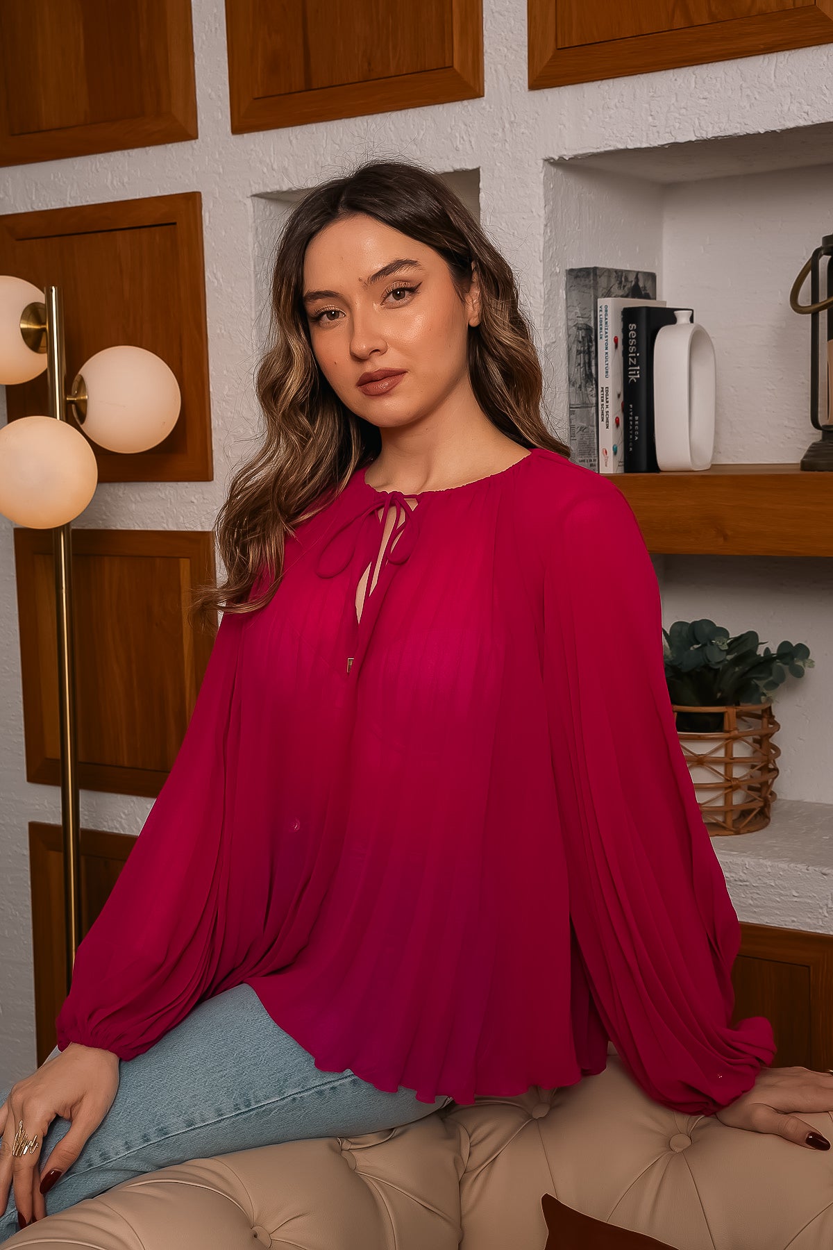 Pileli Bağcıklı Bluz