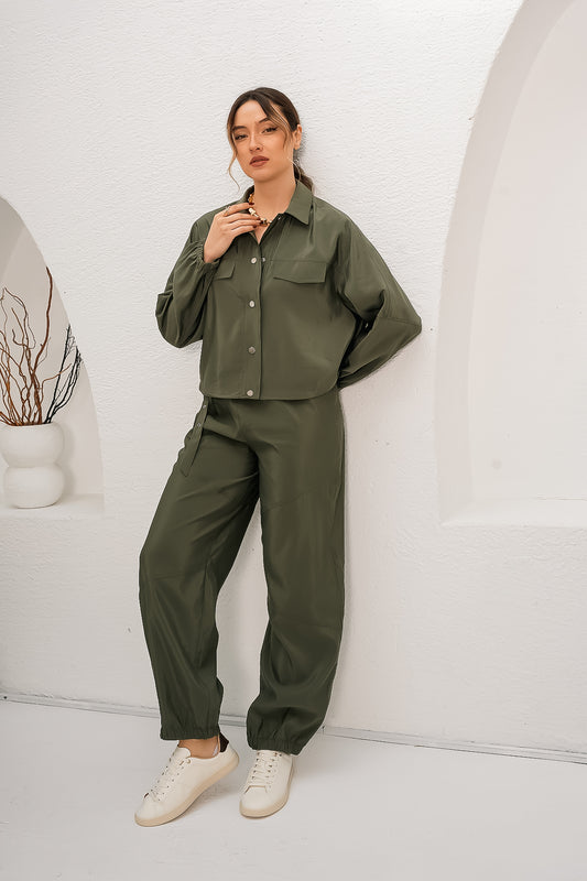 Haki Kemer Detaylı Bol Paça Pantolon